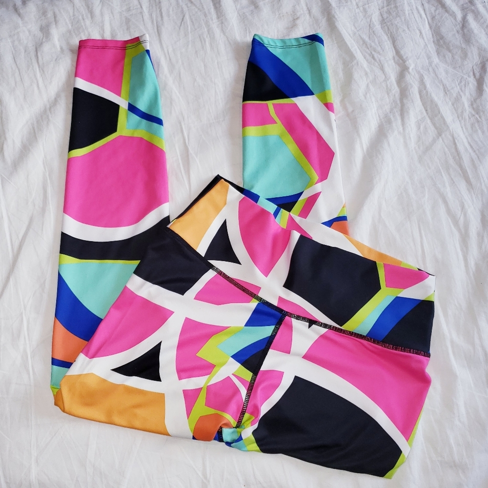 FABLETICS VIBRANT COLOR YOGA WORKOUT LEGGINGS